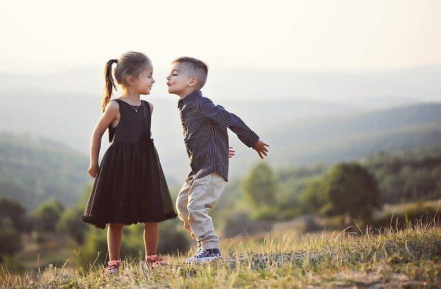 Conoce las fases y realidades se la sexualidad infantil
